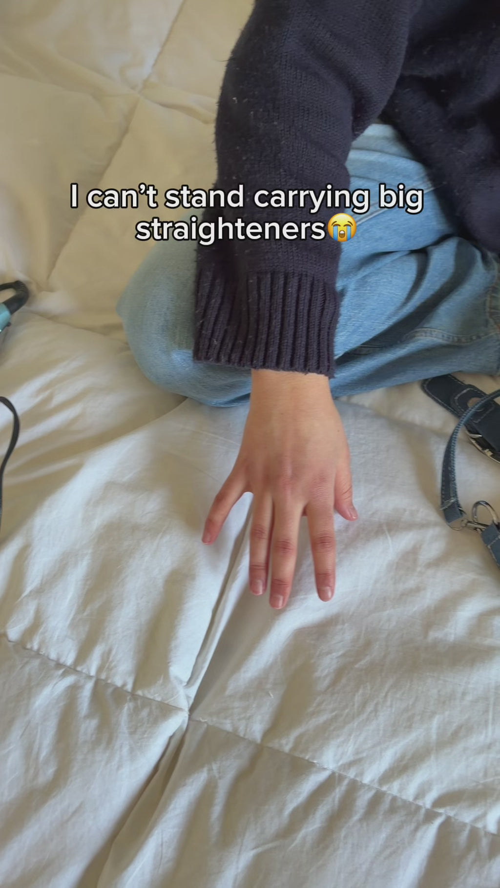 New Mini Straightener Rechargeable Portable Hair Straightener Brush Anti-Scald Shell Cordless USB Charging Straightener.